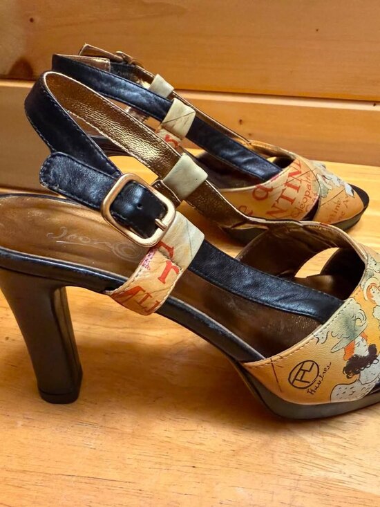 ICON Shoes - Icon Shoes Criss Cross Slingback Size 6